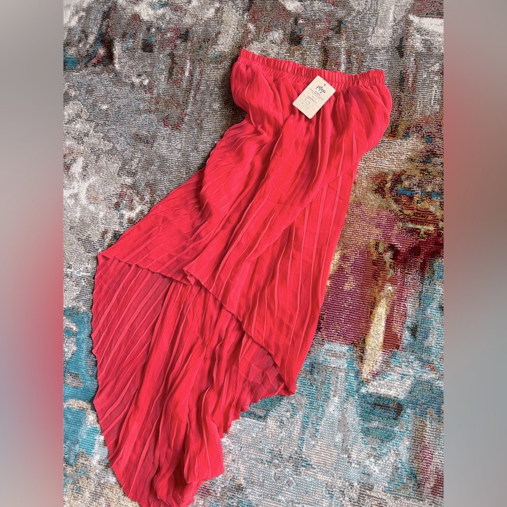 Pitaya Women’s small long pleated maxi skirt red orange high low NWT boho chić